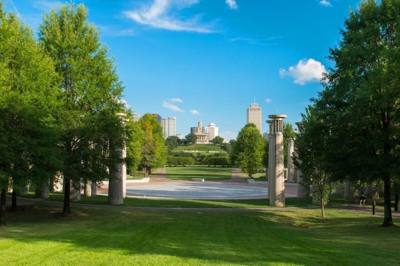 Oasis On The River With Garage Walk To Downtown Apartment Nashville