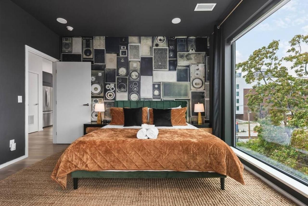 Apartment Oasis On The River With Garage Walk To Downtown Nashville