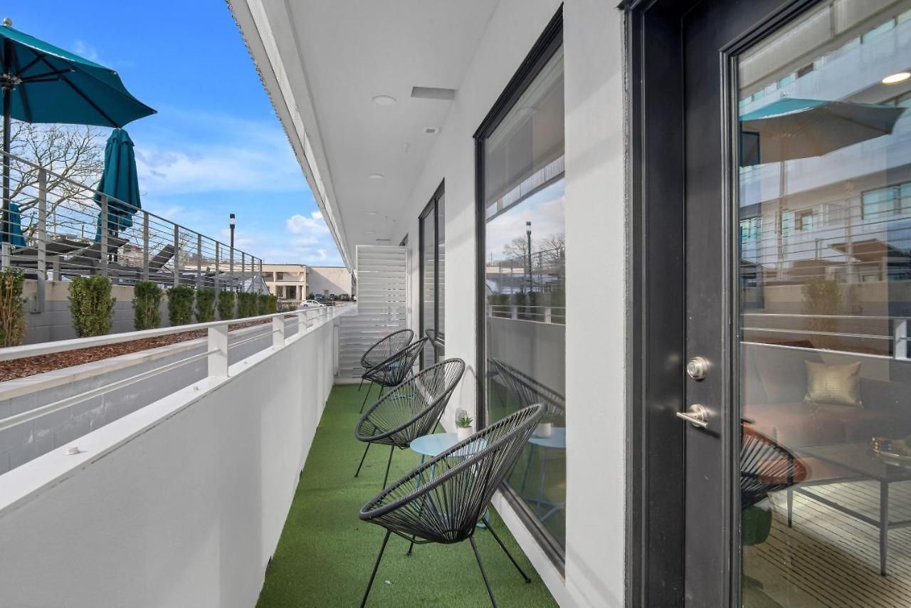 Upscale Cozy With Pool, Patio, Parking Nashville