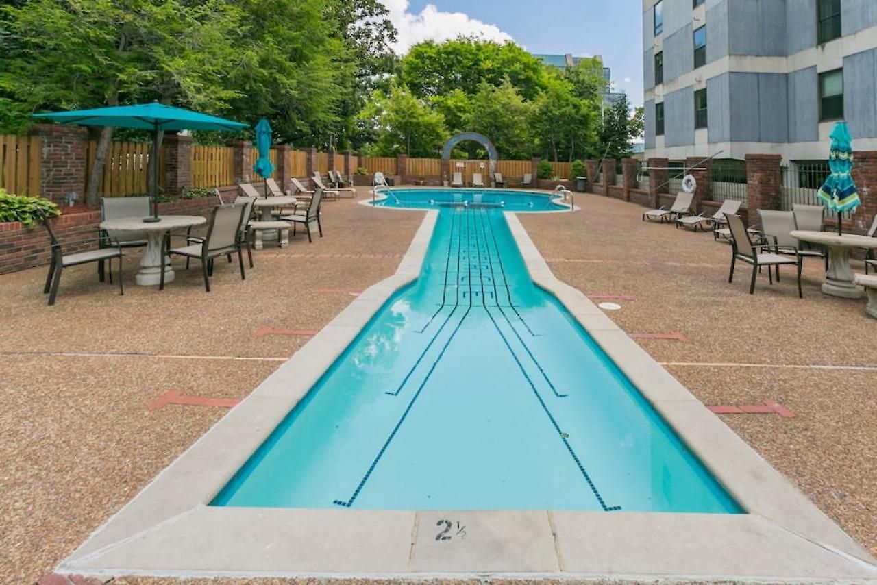 To The Stars On Music Row With Pool And Free Parking Nashville