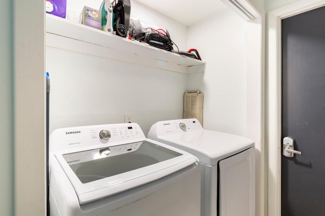 Spacious In A Quiet Neighborhood Holiday home Nashville