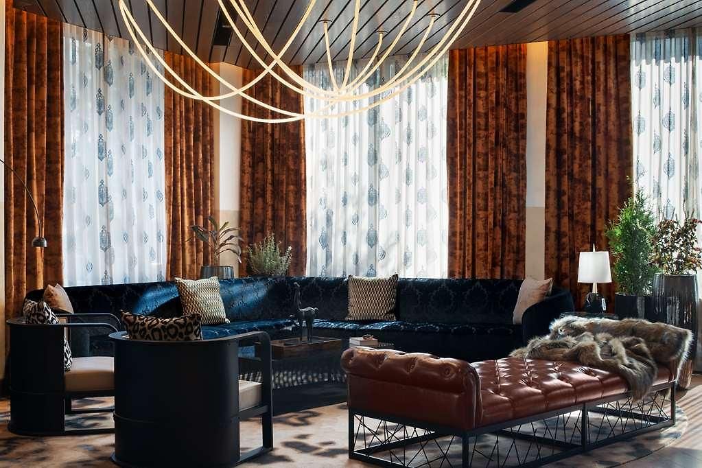 Fraye Curio Collection By Hilton