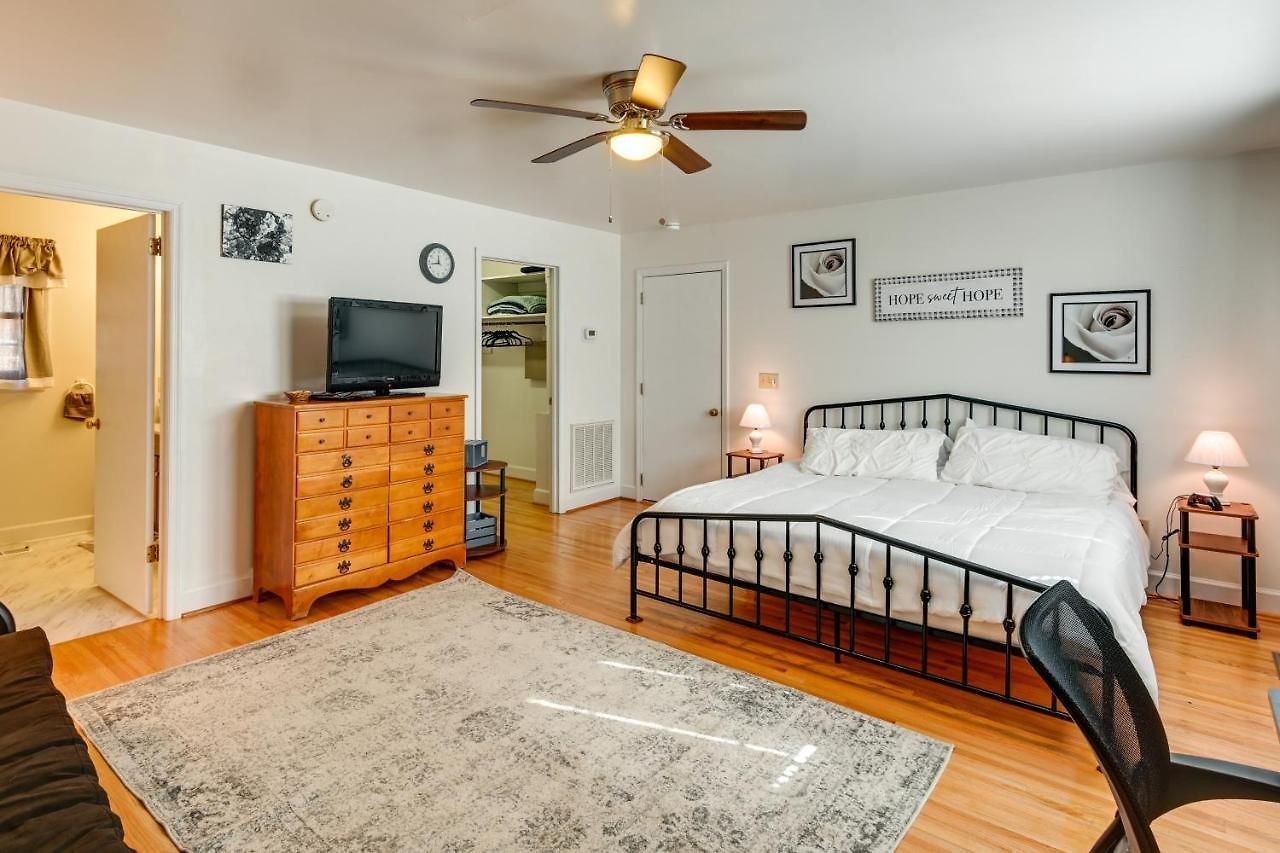 Apartment 8 Mi To Broadway: Wfh-friendly Duplex! Nashville