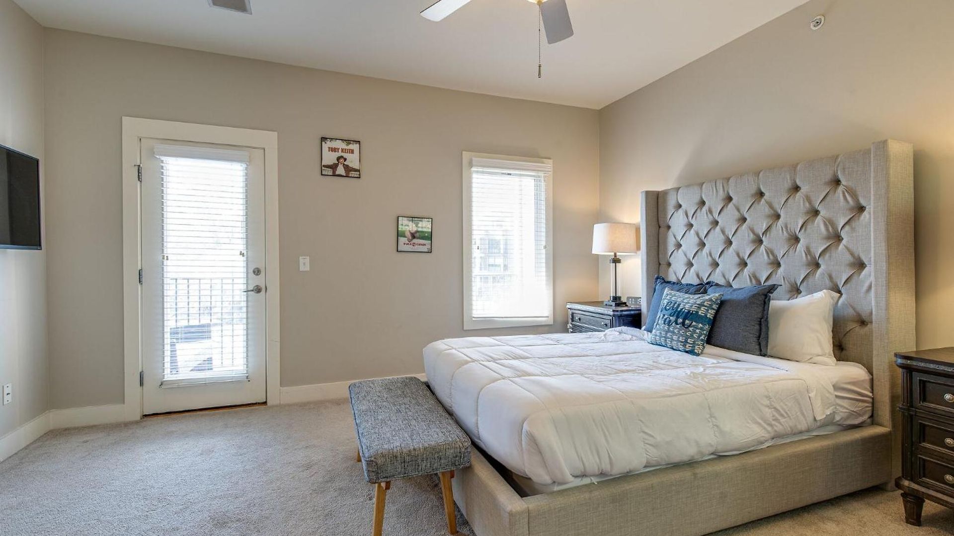 Modern 3-story West End - Free 2-car Garage *