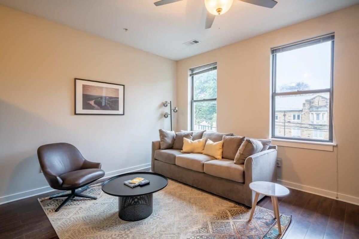 Apartment Cozysuites Music Row Astonishing Sdo Nashville! 08 Nashville