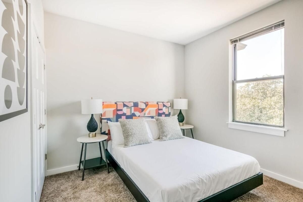 Cozysuites Two Classy Music Row Apartment Nashville