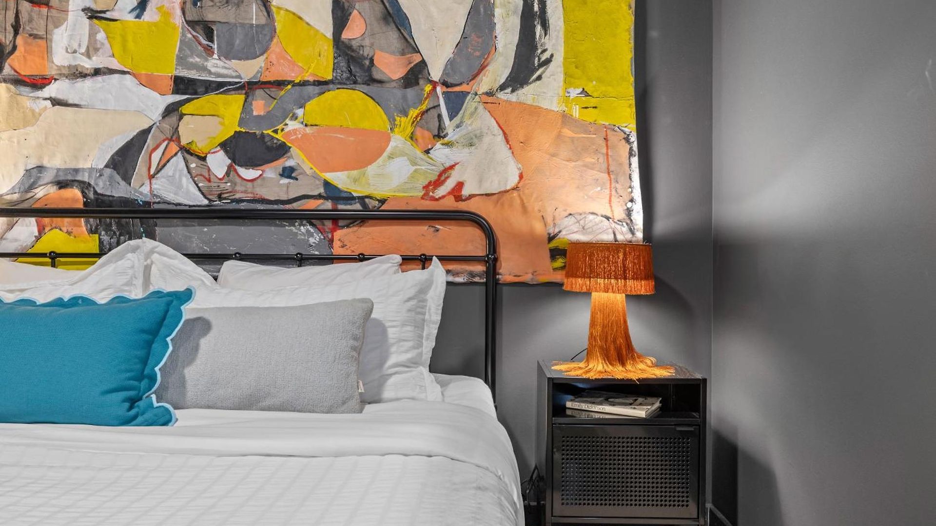 Apartment Modern, Free Parking, Walk To Everything Nashville