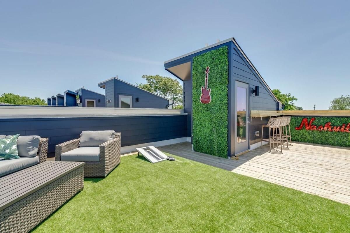 New East Oasis 13beds Roofdeck Free Parking * Nashville