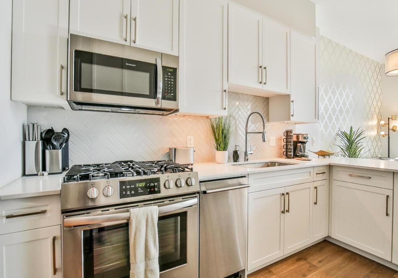 Apartment Deluxe On Broadway *
