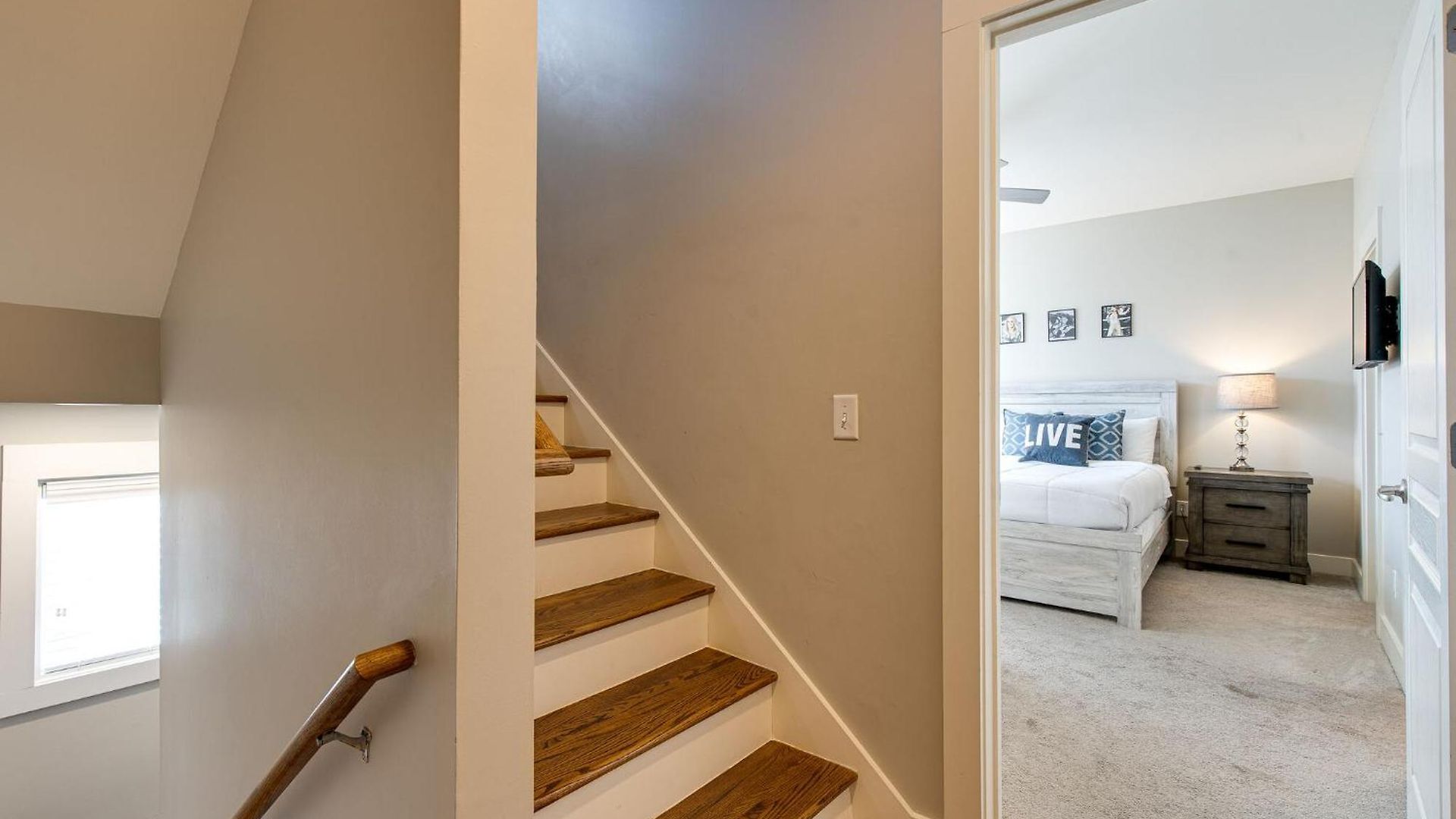 Apartment Modern 3-story West End - Free 2-car Garage Nashville
