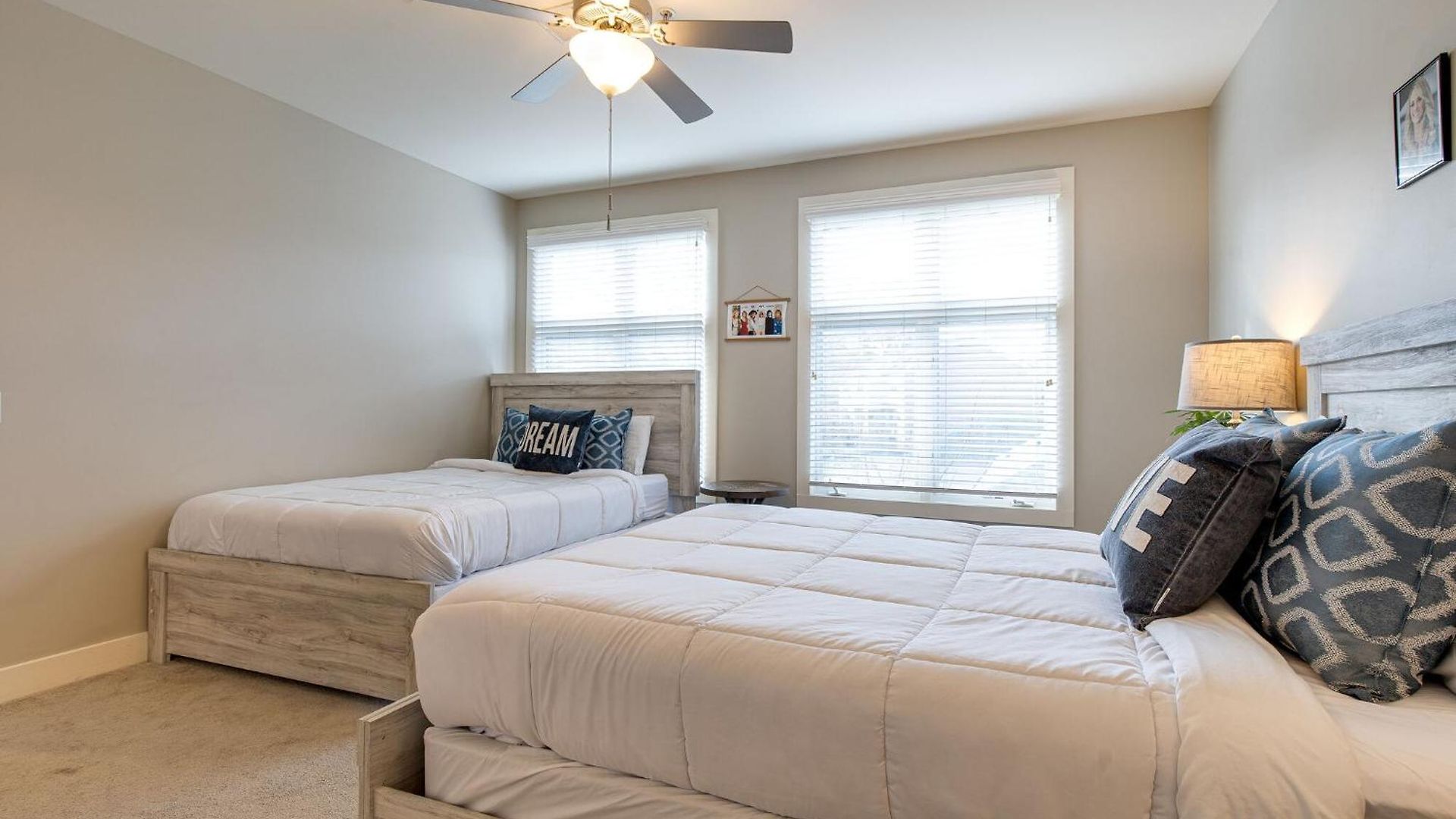 Modern 3-story West End - Free 2-car Garage Nashville