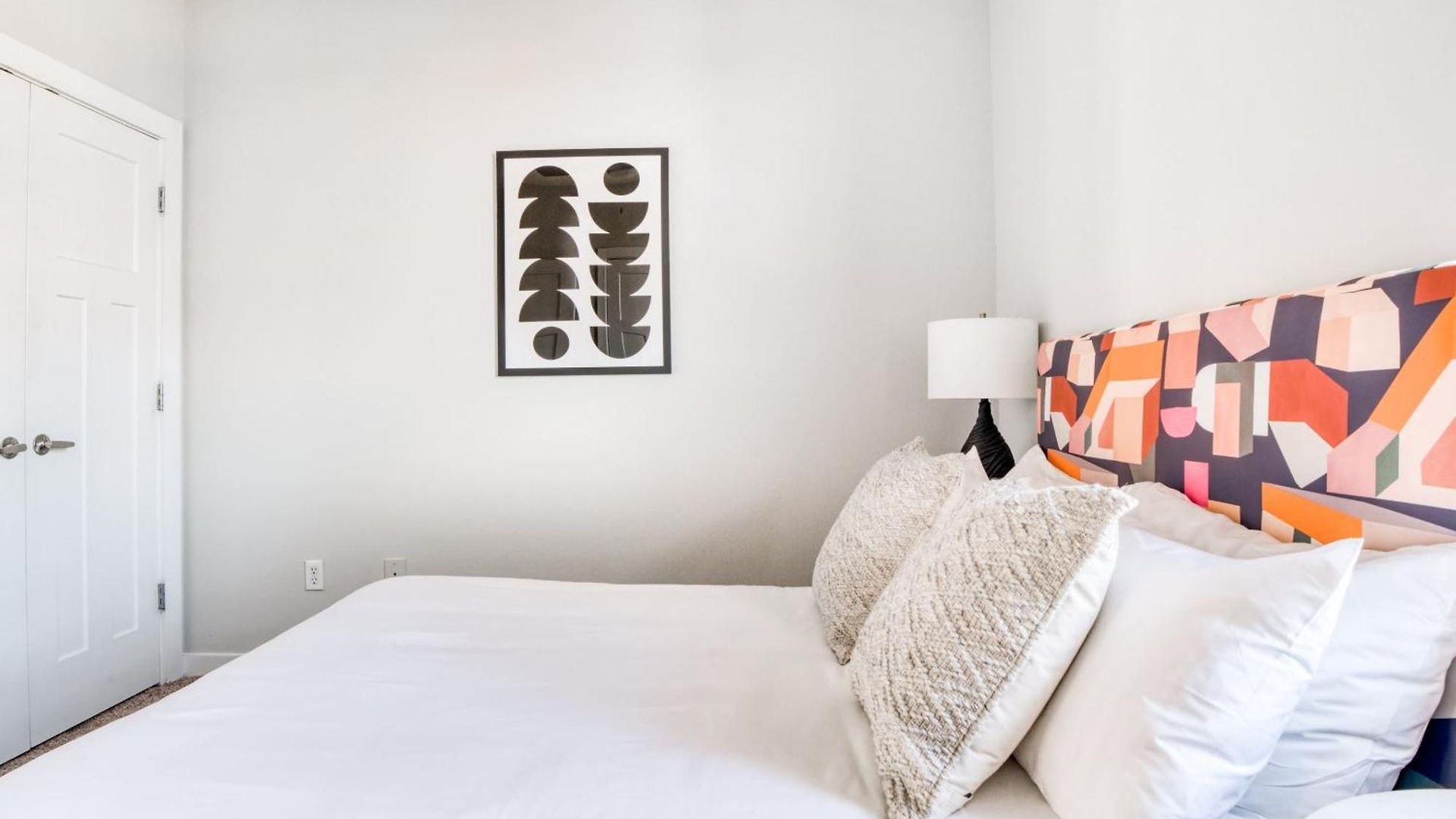 Apartment Cozysuites Music Row Bold 1br In Midtown