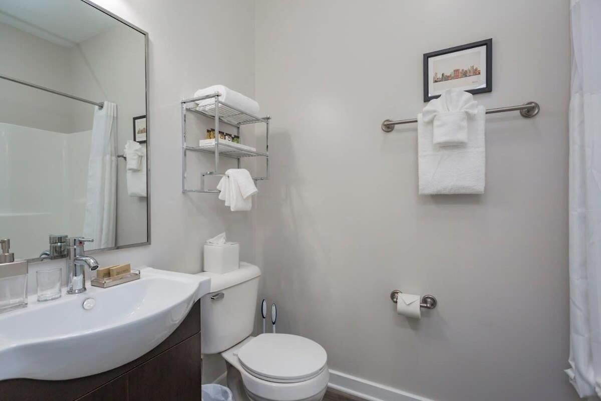 Cozysuites Music Row Stylish 2br In Nashville! 59 Apartment