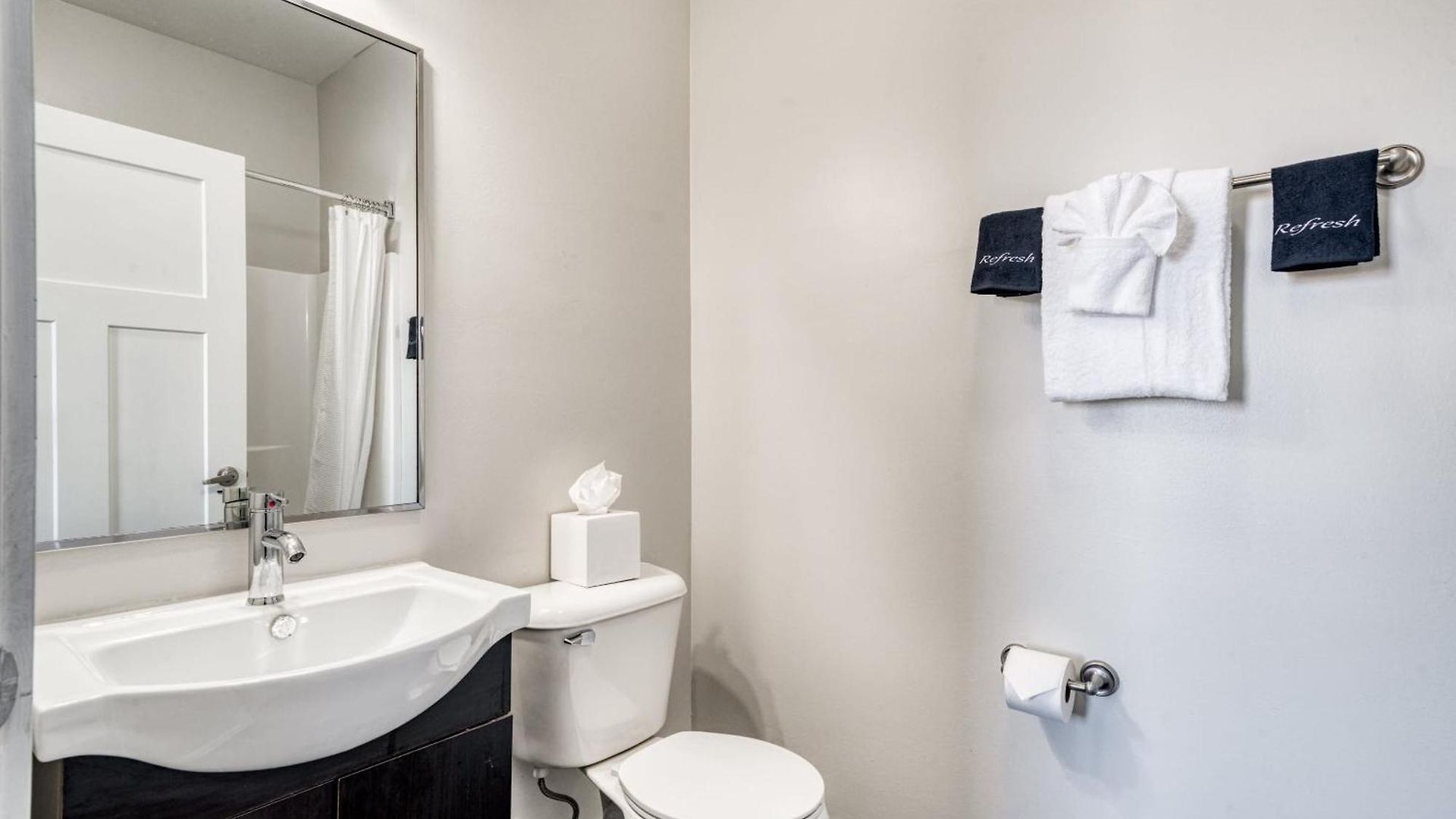 Cozysuites Music Row Spacious 2br In Nashville! 16 Nashville