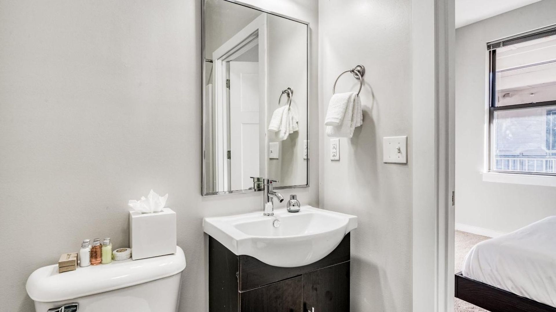 Cozysuites Music Row Spacious 2br In Nashville! 16 * Nashville