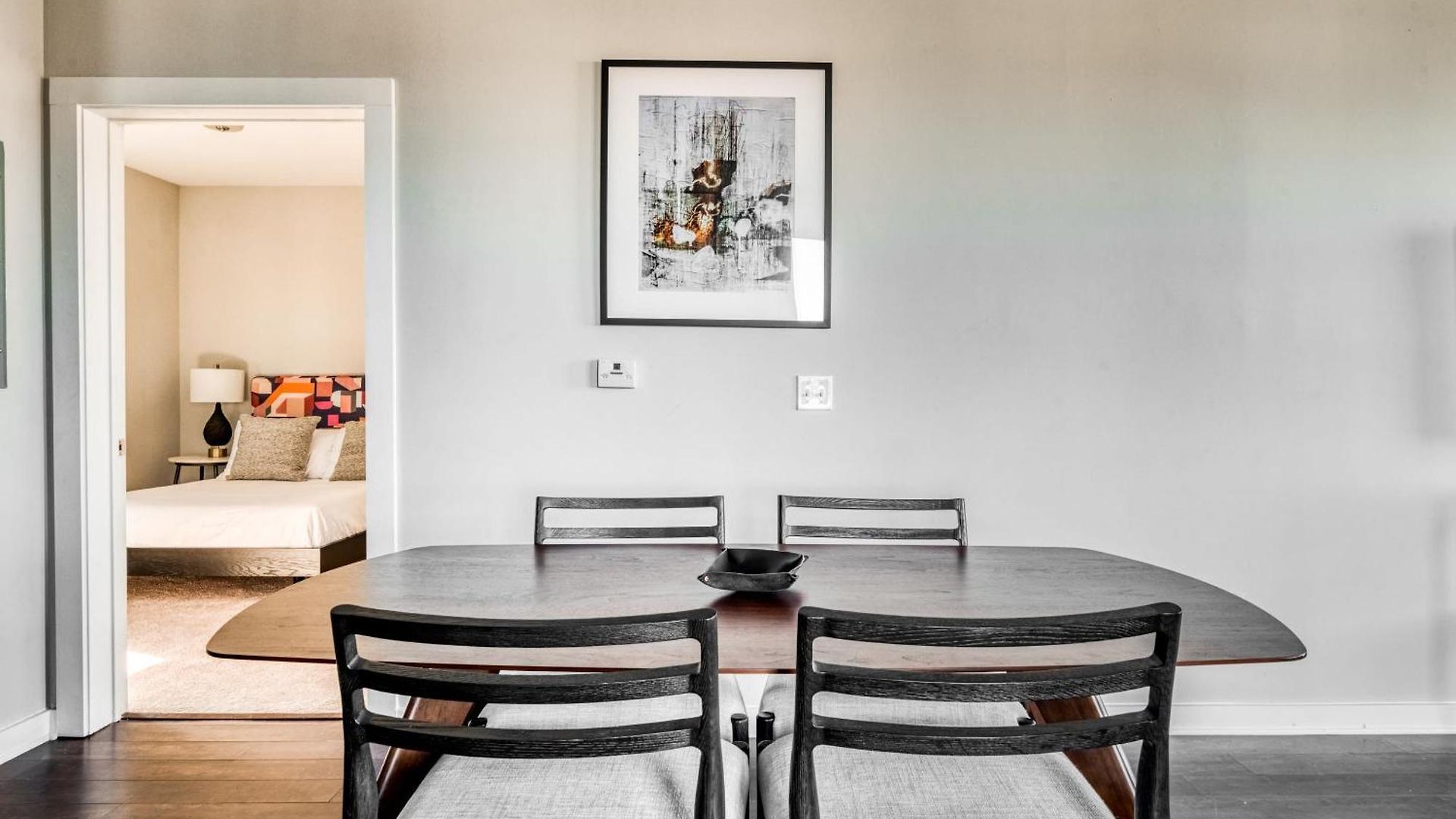 Apartment Cozysuites Music Row Spacious 2br In Nashville! 16