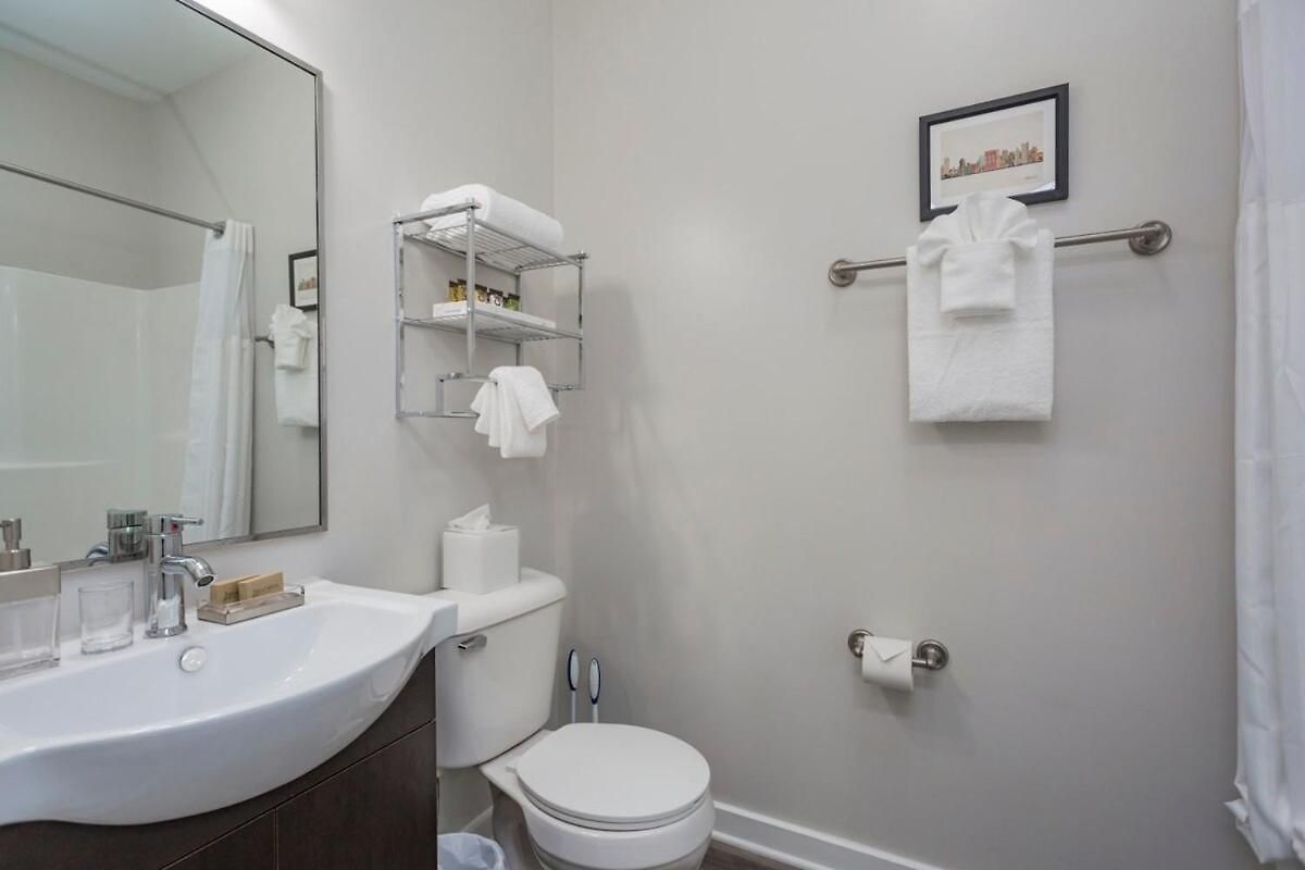 Apartment Two Cozysuites Stylish Music Row Nashville