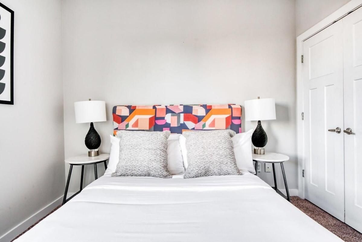Two Cozysuites Charming Music Row Apartment Nashville