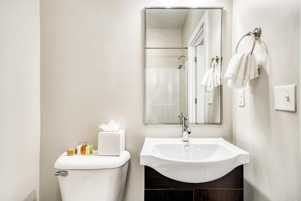 Cozysuites Two Modern Music Row * Nashville
