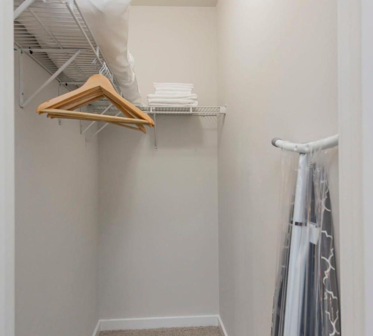 Cozysuites Two Alluring Music Row Apartment Nashville