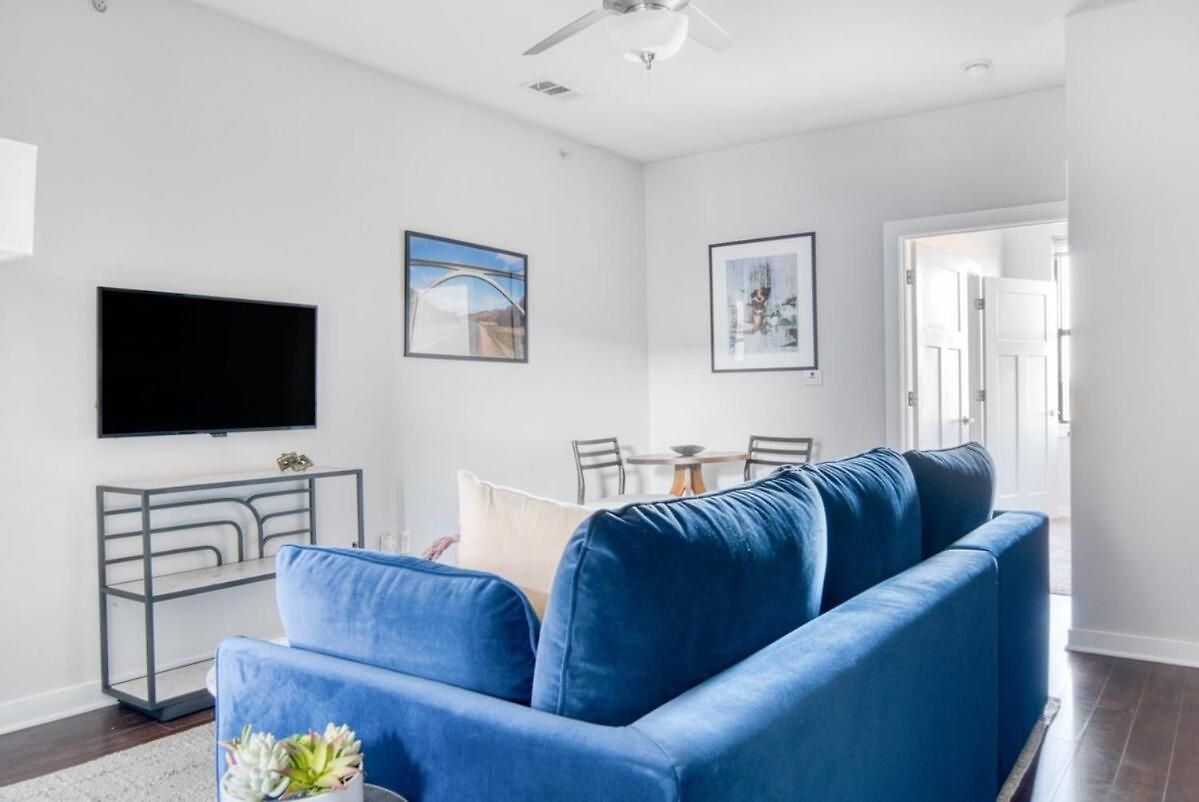 Apartment Two Cozysuites Stunning Music Row *
