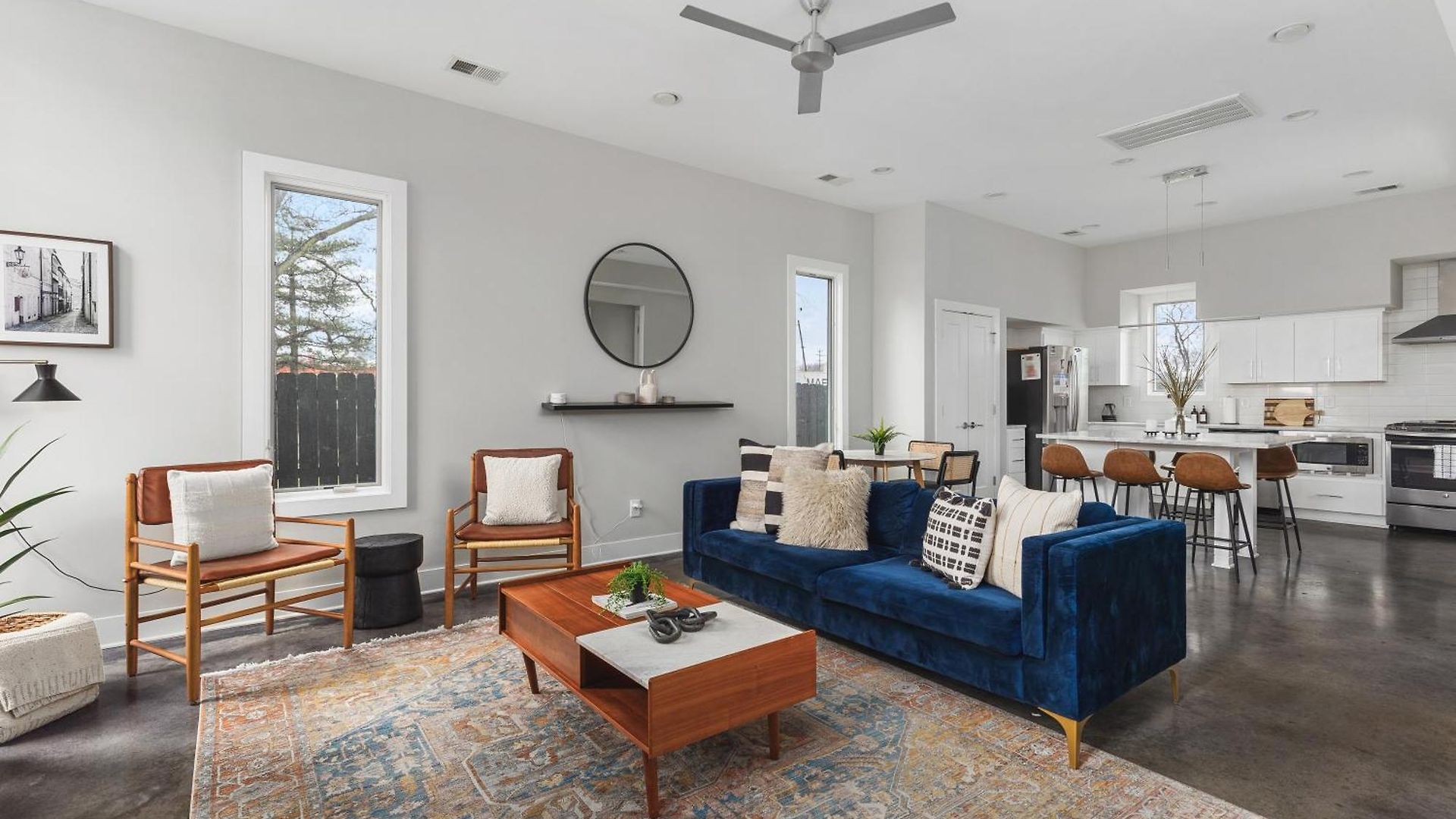 Modern Luxury Rooftop Deck, 3 Mi To Downtown Holiday home