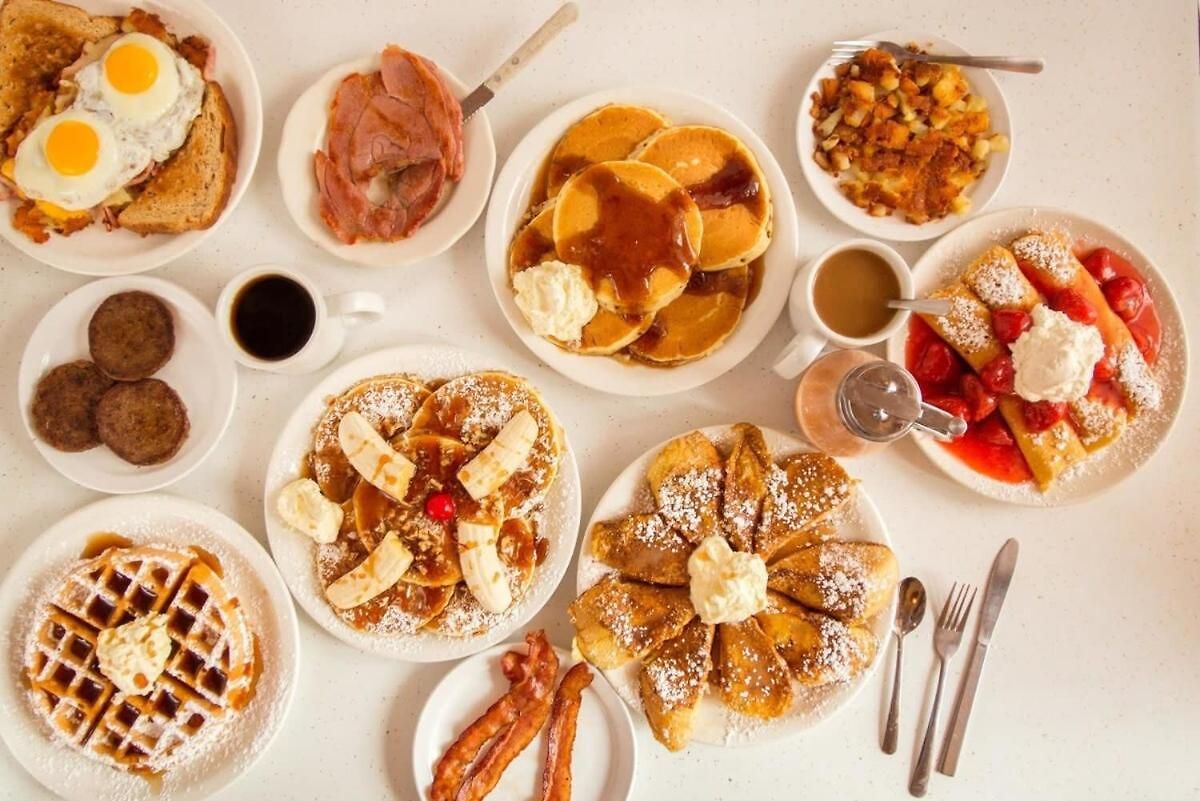 Holiday home Luxury Hillsboro Village Rooftop Retreat Sleep 12 W Chef S Kitchen Smart Tvs & Garage Walk To Vanderbilt Pancake Pantry & Boutique Shopping Minutes To Broadway 12 South & The Parthenon 24 7 Hospitality *