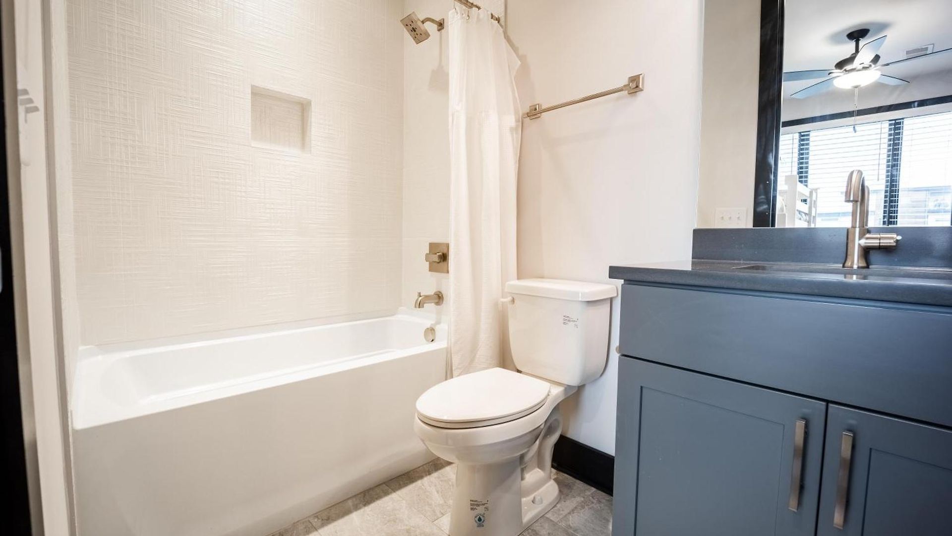 - 1037 Southside Ct #2 & #3 - Combo Holiday home