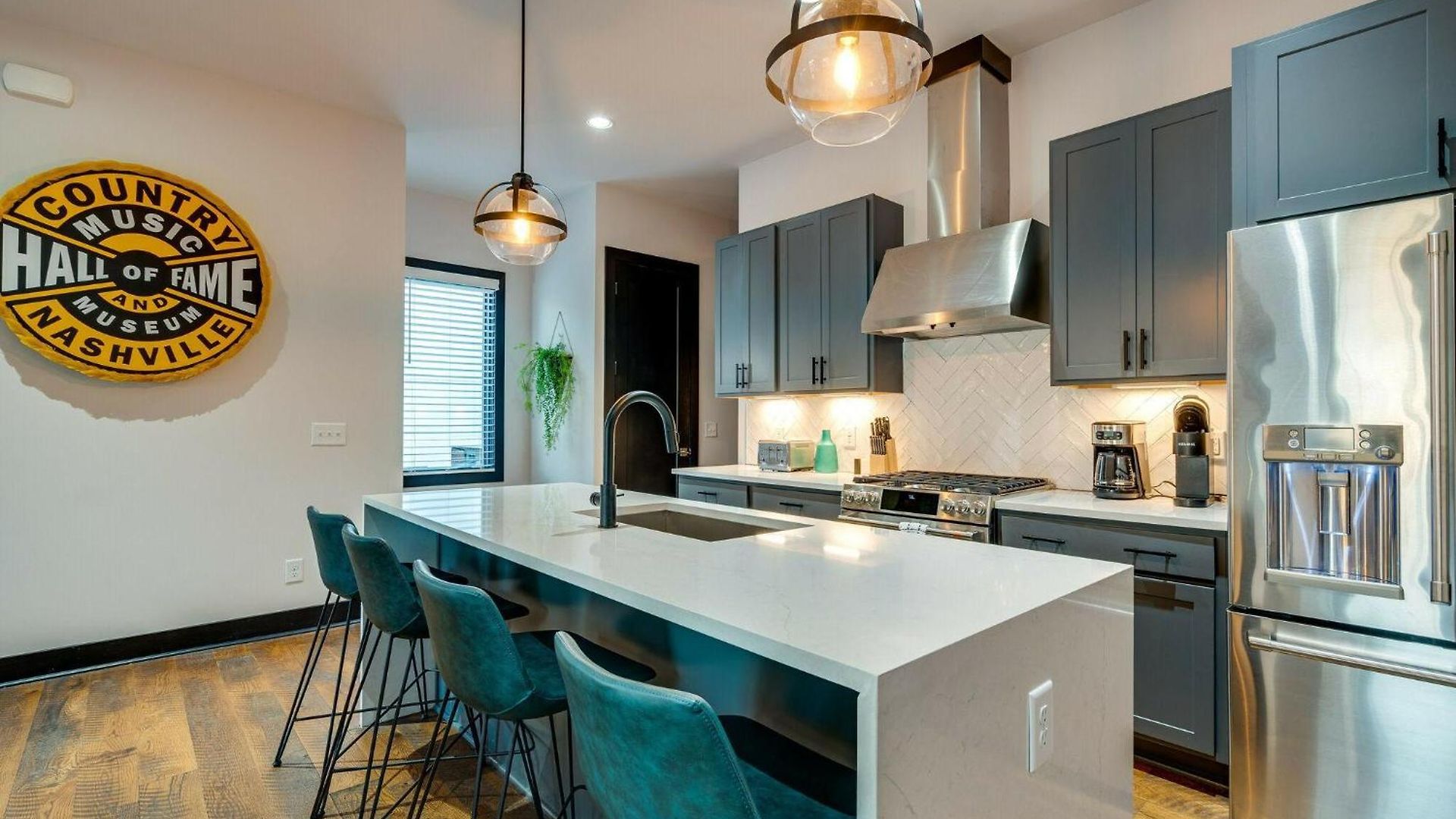 - 1037 Southside Ct #2 & #3 - Combo Holiday home Nashville