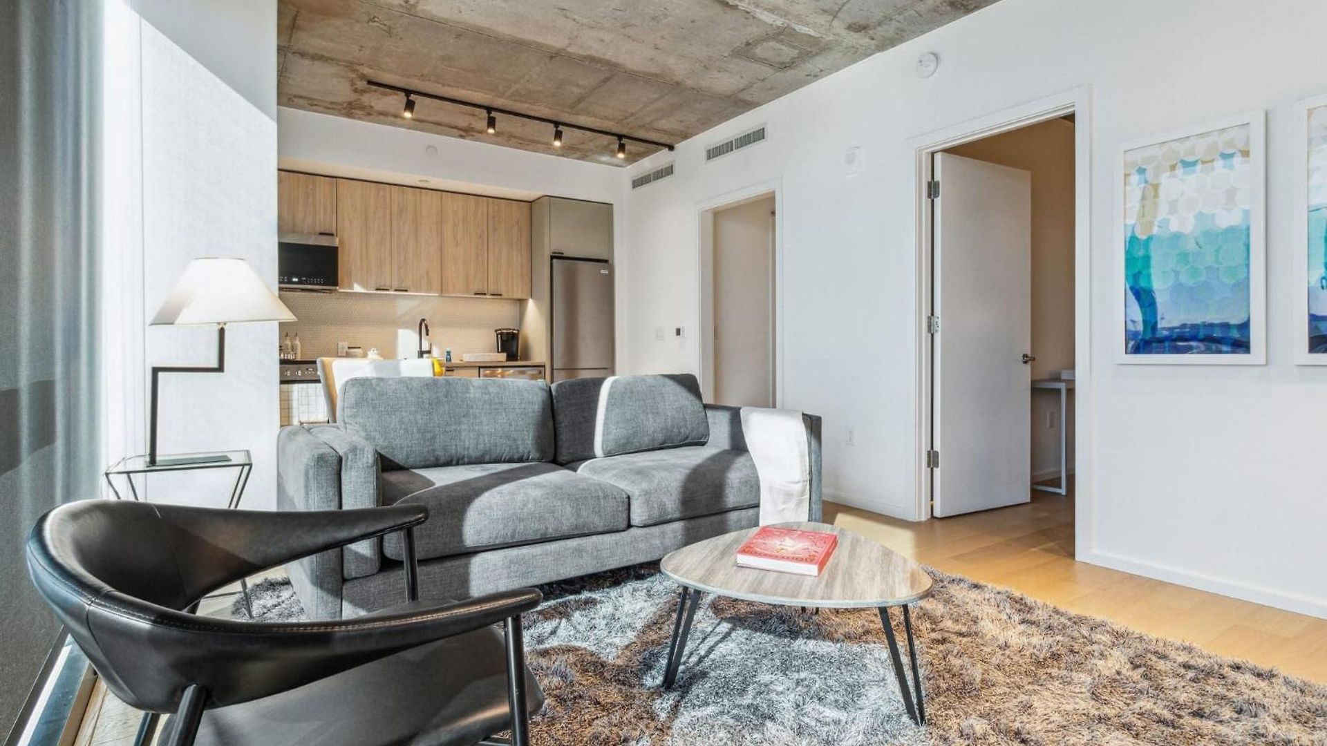 Contemporary City Living In Nashville