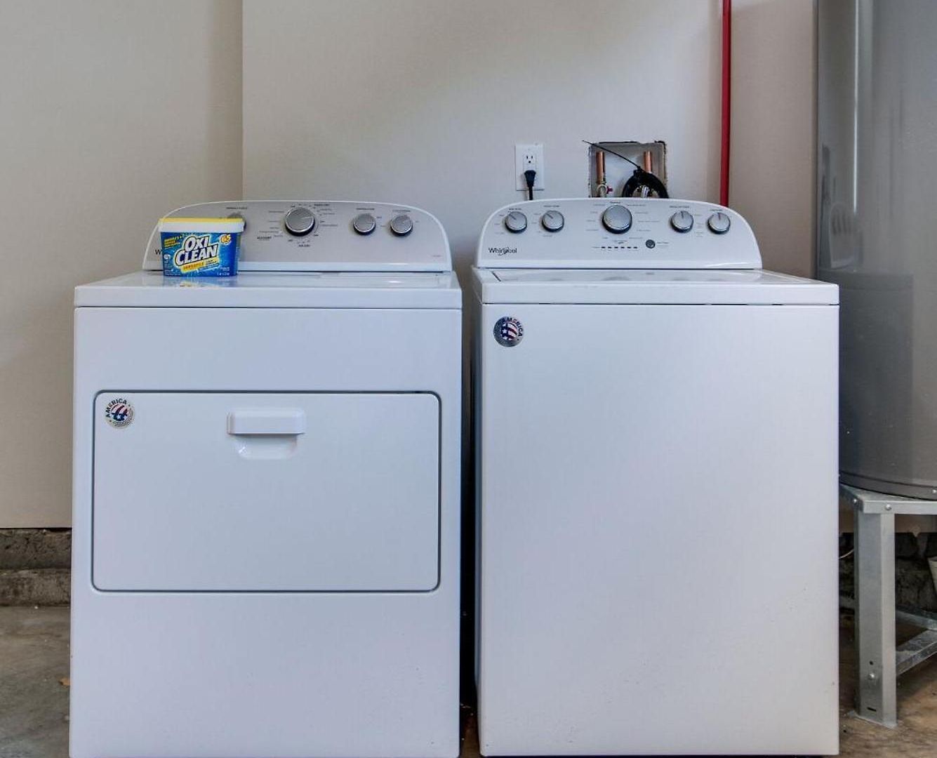Holiday home Modern East Gem, Walk To Local Favorites, Cozy Den, Workspace & Smart Tvs, Fully Equipped Kitchen, Garage & Fast Wifi, Near Mas Tacos, Rosepepper & Five Points, 10 Min To Broadway & Nissan Stadium, 24 Hr Hospitality
