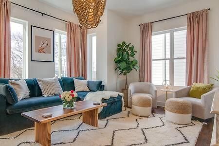 Luxe Hillsboro Village Homes For 24 With 4 Patios, Rooftops And Garage Parking, Gourmet Kitchens And Smart Tvs, Walk To Vanderbilt, Pancake Pantry And Fido, 24hr Hospitality, 10 Min To Broadway And The Parthenon Nashville