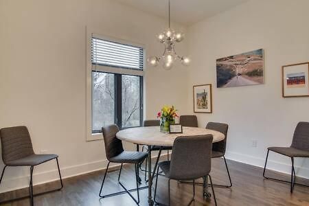 Getaway - Rooftop, Garage, Near Broadway! Holiday home Nashville