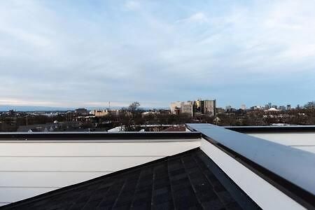Luxury Hillsboro Village Rooftop Retreat Sleep 12 W Chef S Kitchen Smart Tvs & Garage Walk To Vanderbilt Pancake Pantry & Boutique Shopping Minutes To Broadway 12 South & The Parthenon 24 7 Hospitality Holiday home