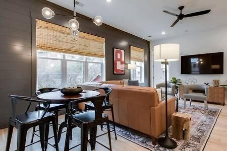 Chic Vandy With Garage - 3 Miles To Broadway *
