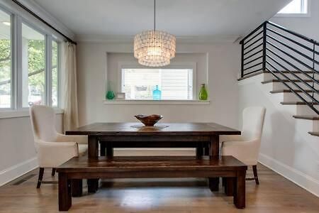 Family In 12 South, Mins To Local Favorites, Screened In Porch, Walk To Shopping In 12 South, 10 Minutes To Broadway, Dedicated Parking, Perfect For Families, 24 Hr Hospitality Nashville