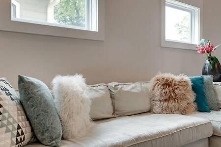 Family In 12 South, Mins To Local Favorites, Screened In Porch, Walk To Shopping In 12 South, 10 Minutes To Broadway, Dedicated Parking, Perfect For Families, 24 Hr Hospitality Nashville
