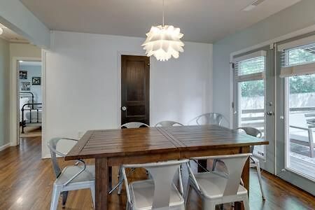 1-story Home, Fenced Yard, Grill, Firepit, Parking, Sleeps 10, Pet-friendly, Smart Tvs, 10 Mins To Nissan Stadium & Five Points, Cozy Bedrooms, Outdoor Fun, Perfect For Families & Groups Holiday home Nashville