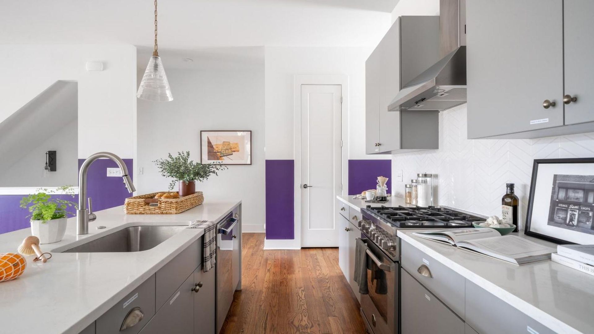 Apartment Barbara By Avantstay Decorative 4br In Heart Of