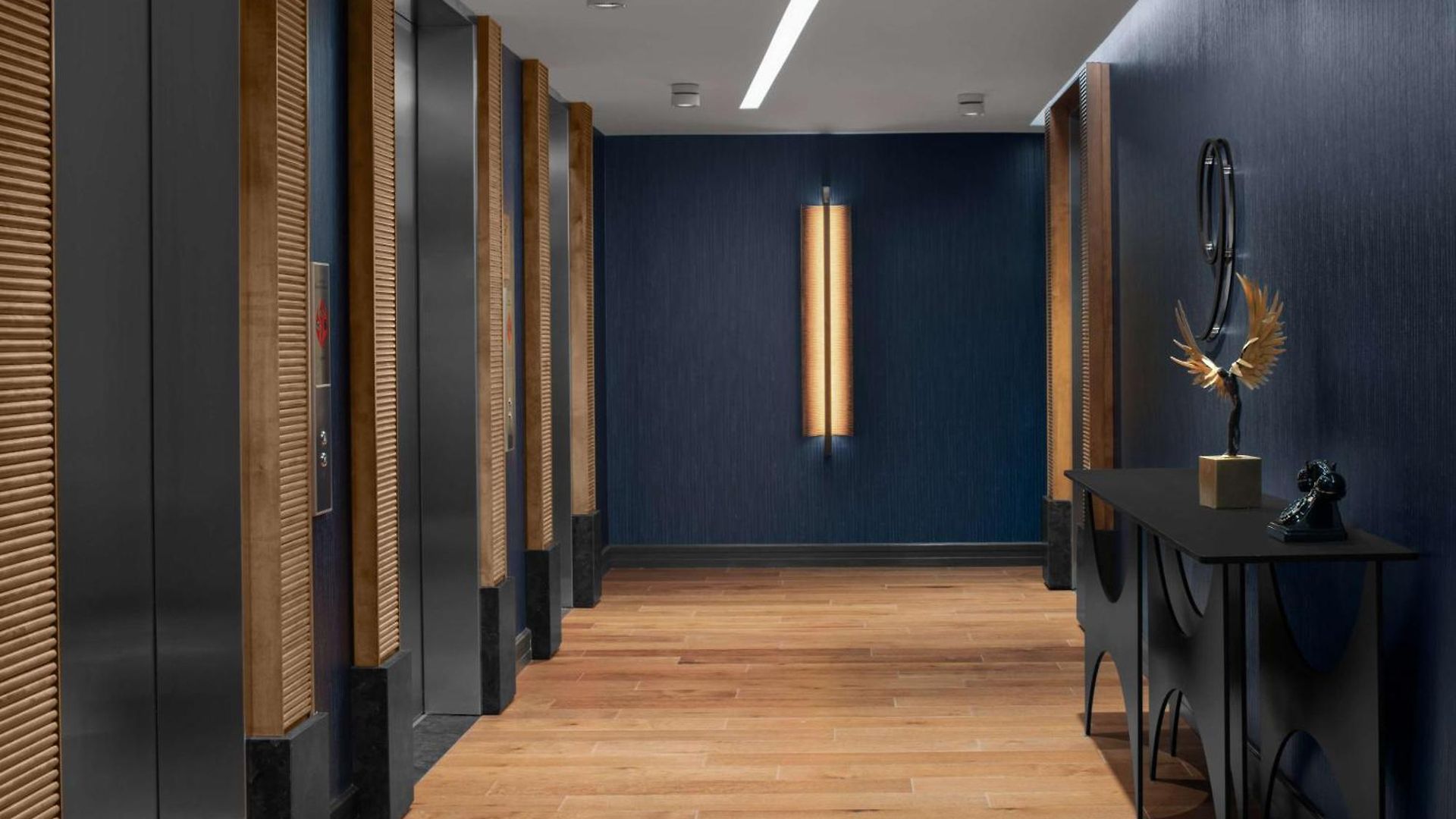 Fraye Nashville, Curio Collection By Hilton 4*