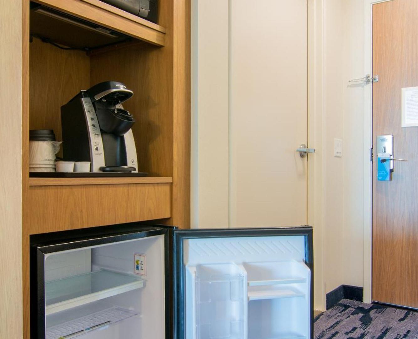 Fairfield & By Marriott Airport