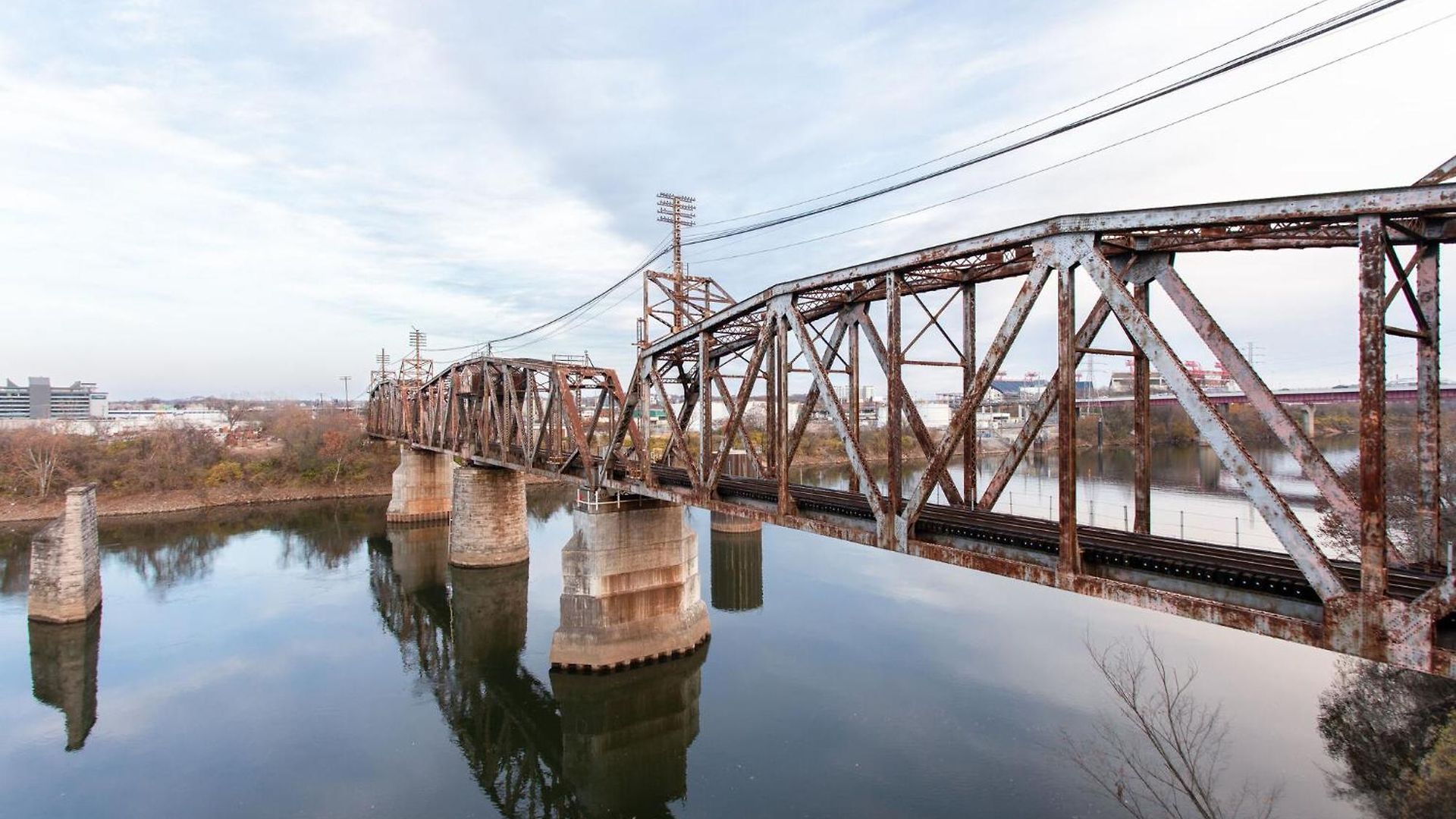 The Riverfront Vip - Walk To Broadway & Nissan Stadium - Free Garage * Nashville