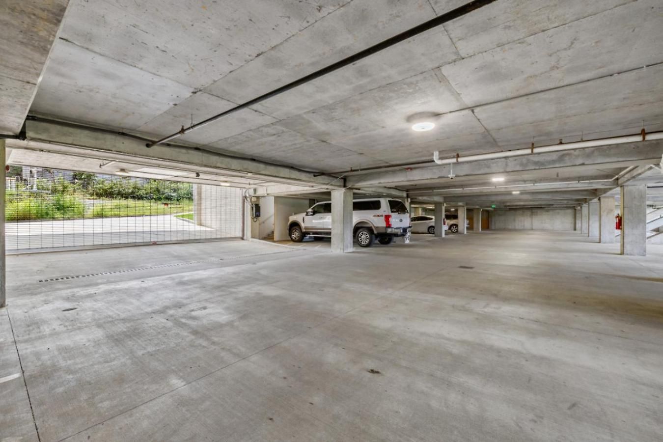 The Riverfront Vip - Walk To Broadway & Nissan Stadium - Free Garage * Nashville