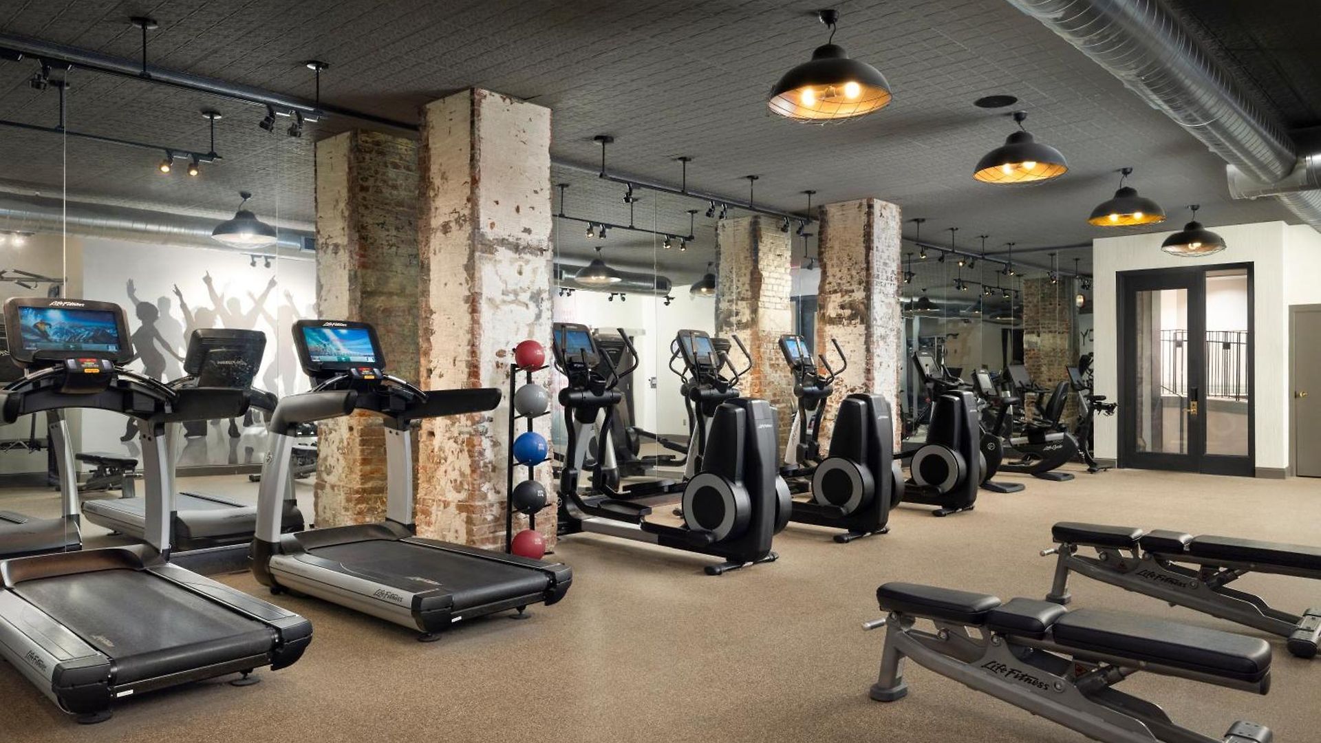 The Union Station Yards, Autograph Collection Hotel 4*