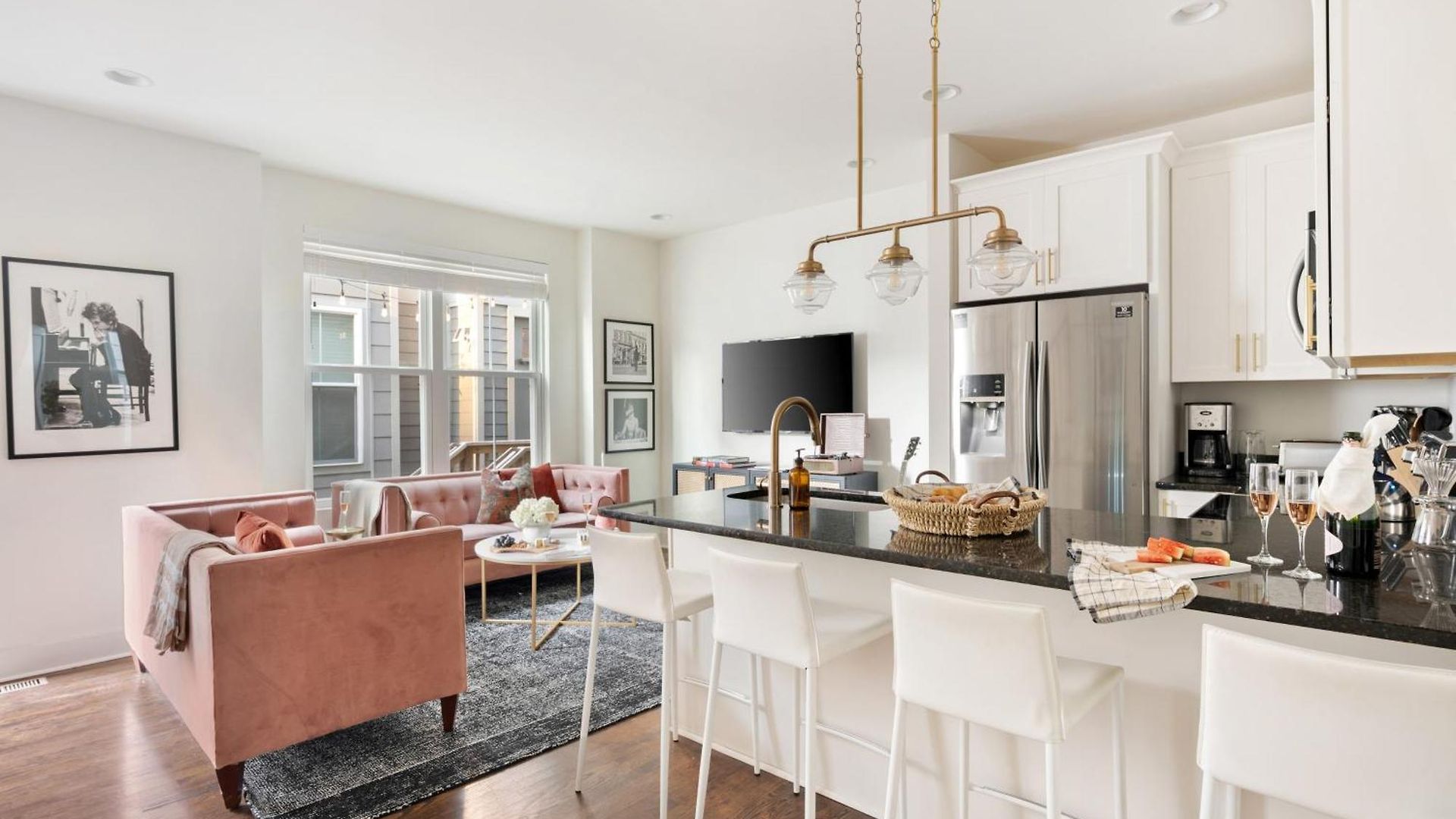 Hart 16 By Avantstay Gorgeous Town House W Modern Amenities In Nashville
