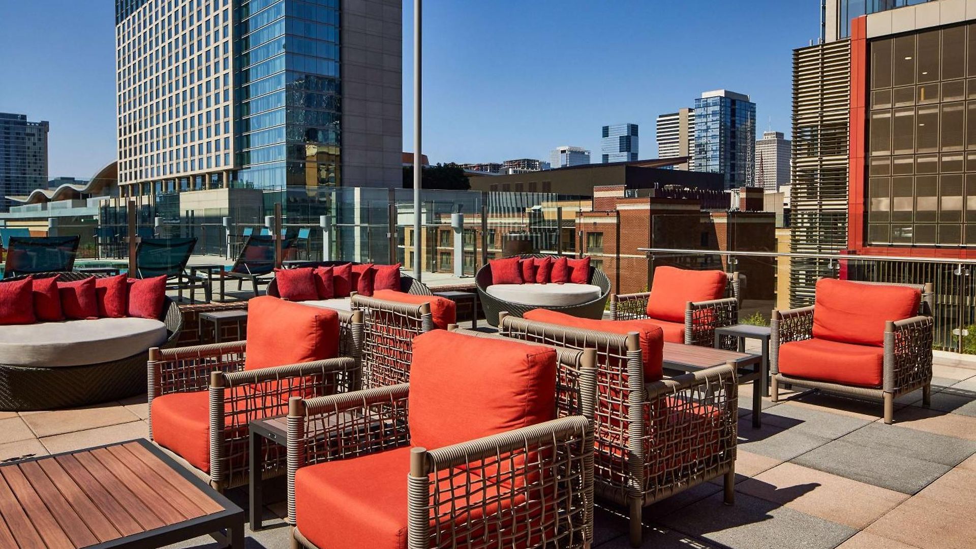 Hotel Hilton Garden Downtown Convention Center 3*