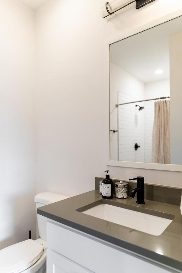 Holiday home Diamond Retreat Townhome With Garage 3 Mi To Downtown