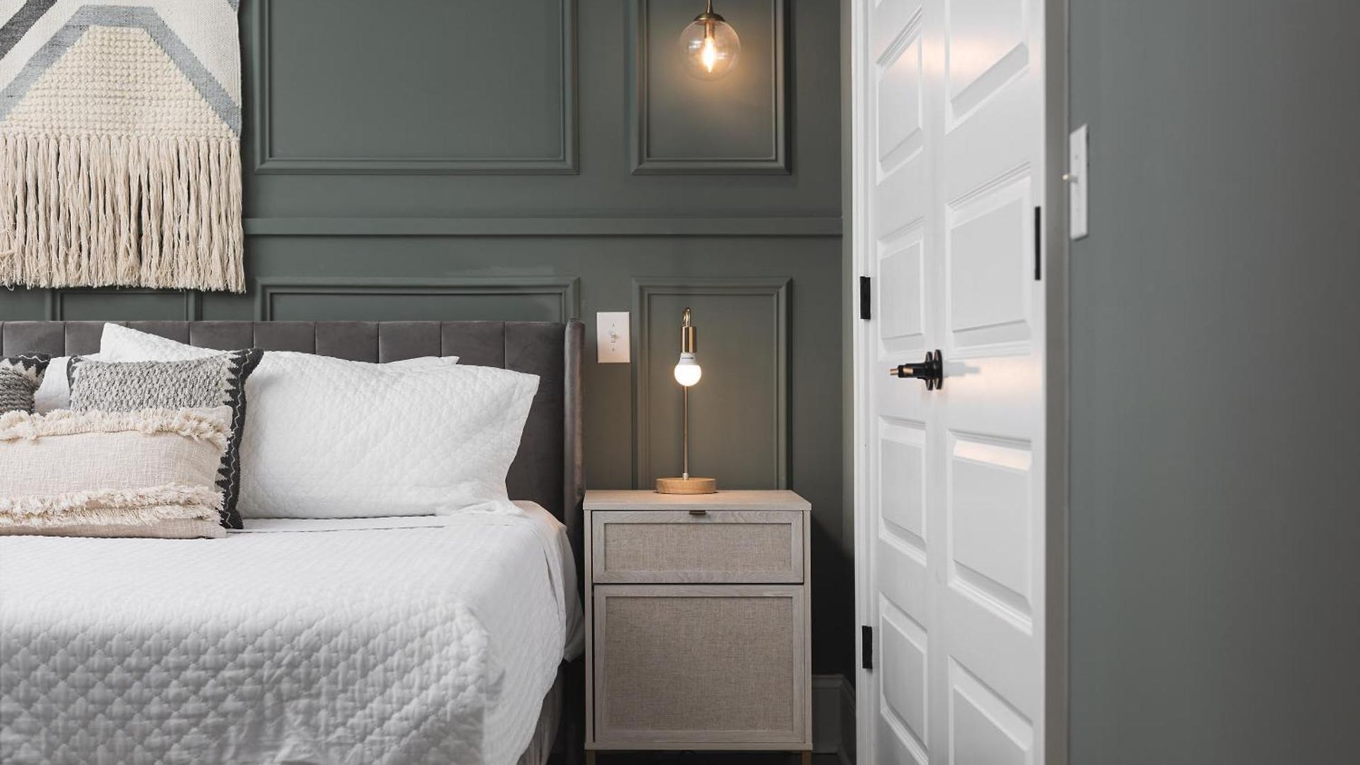 Chic And Cozy Designer 3 Miles To Downtown Nashville