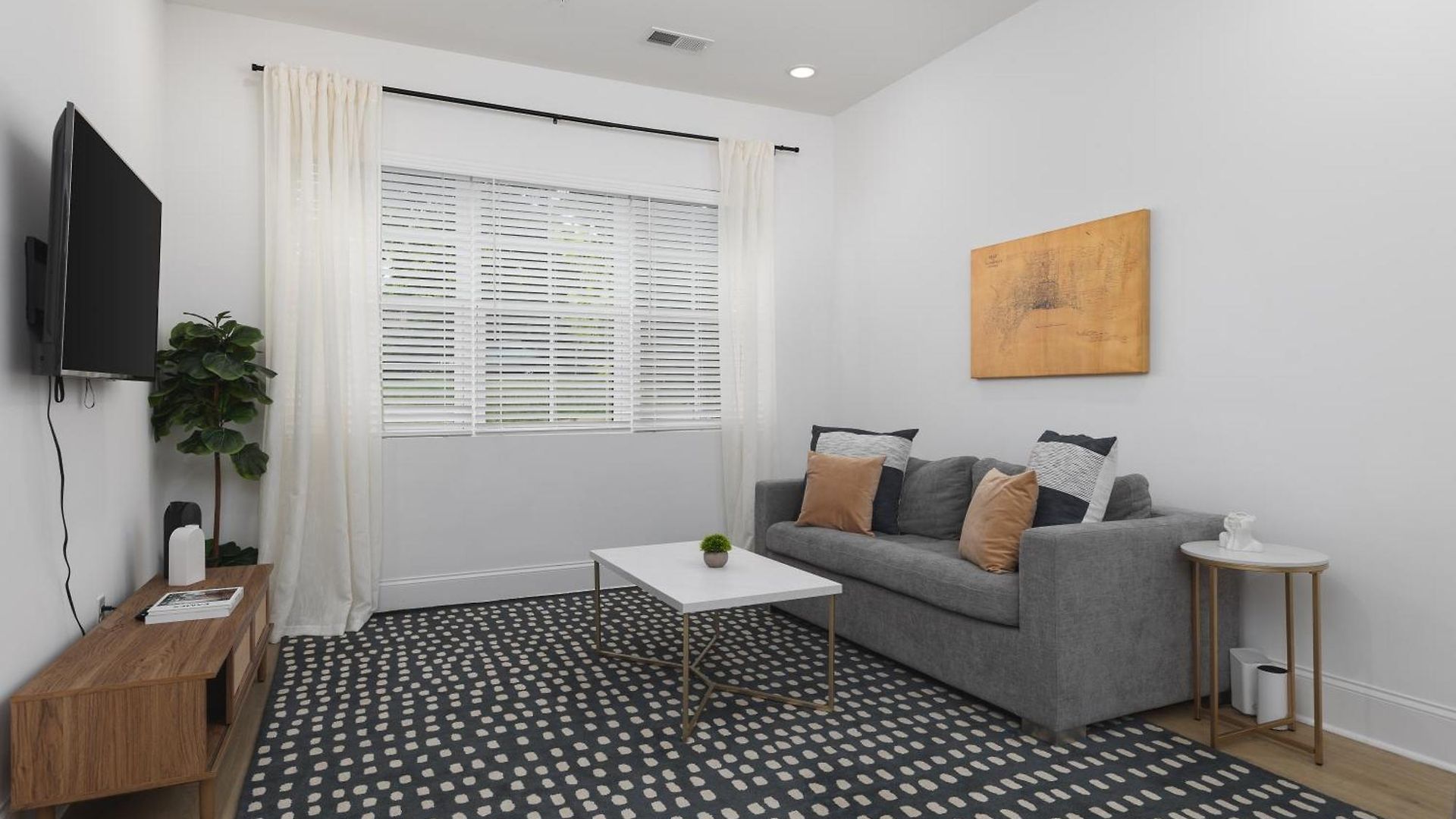 Near Downtown Broadway & Stadium With Free Parking Apartment *