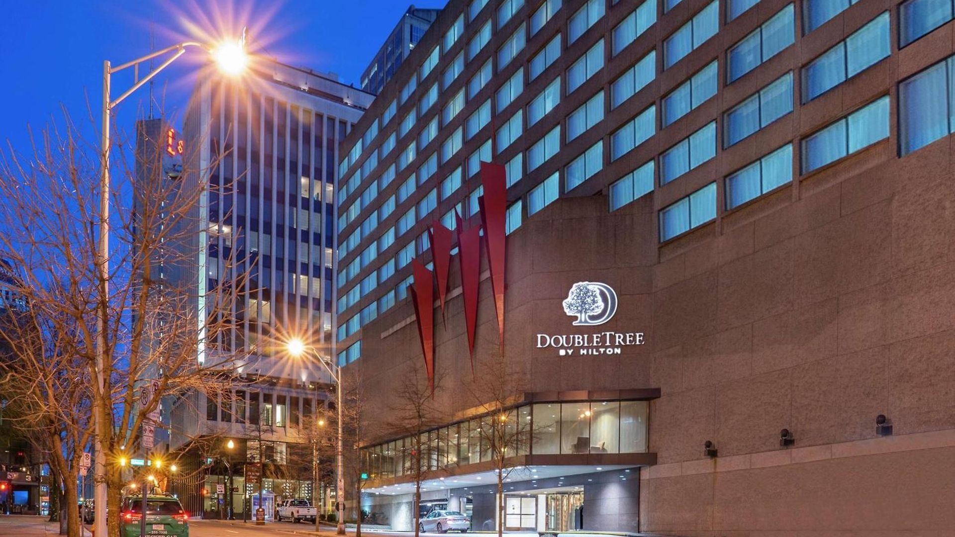 Doubletree By Hilton Downtown Hotel